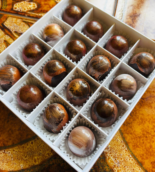 16pc Caramel Gift Box